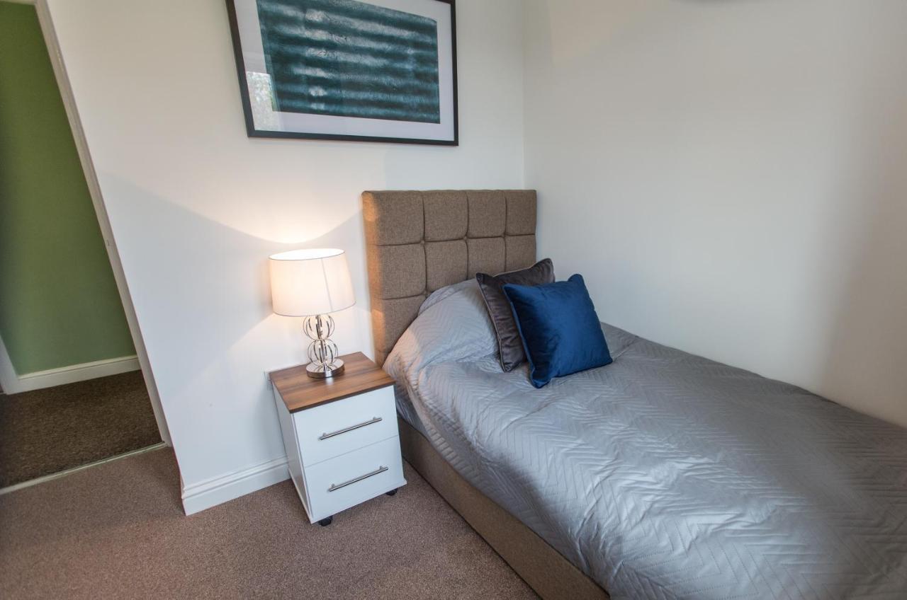 Vale House Apartment Northfleet Екстериор снимка