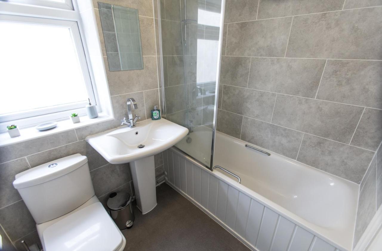 Vale House Apartment Northfleet Екстериор снимка