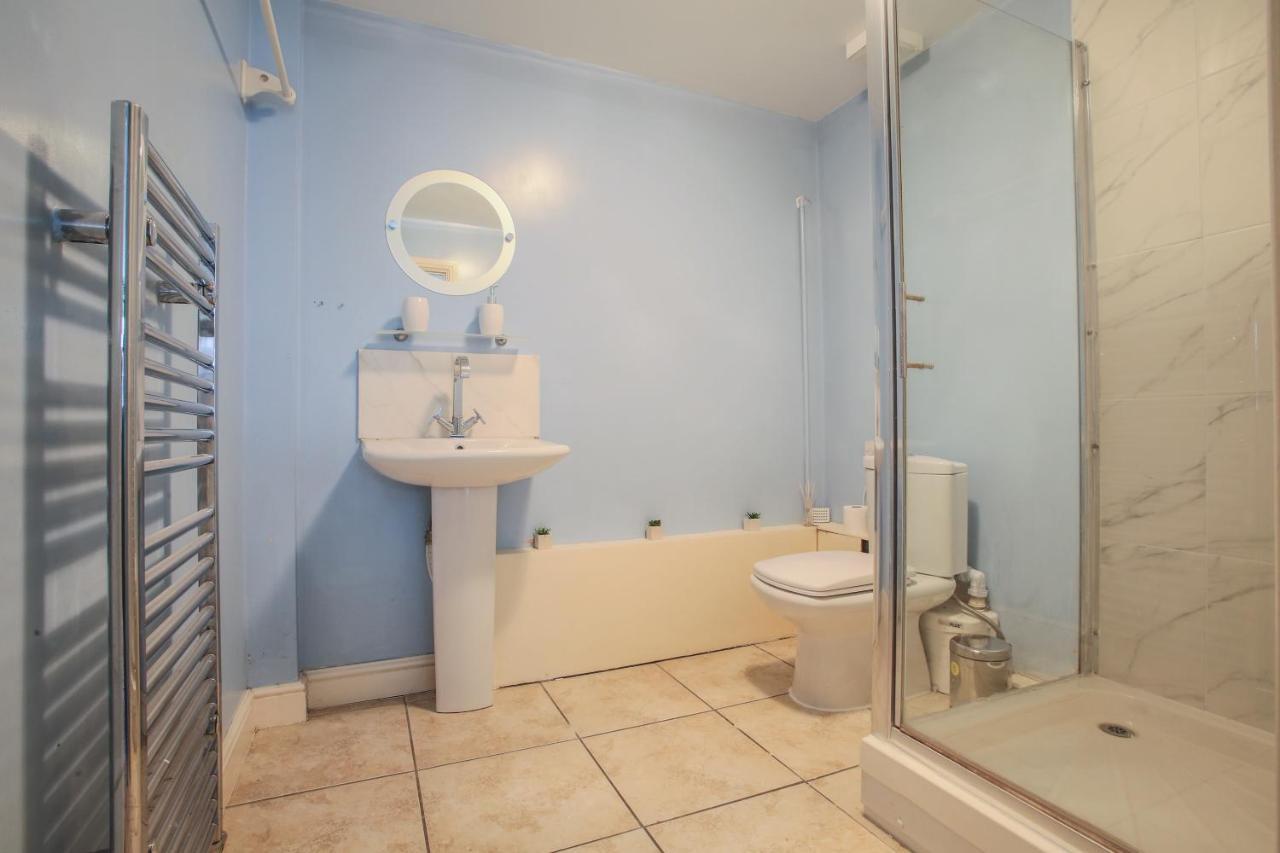 Vale House Apartment Northfleet Екстериор снимка