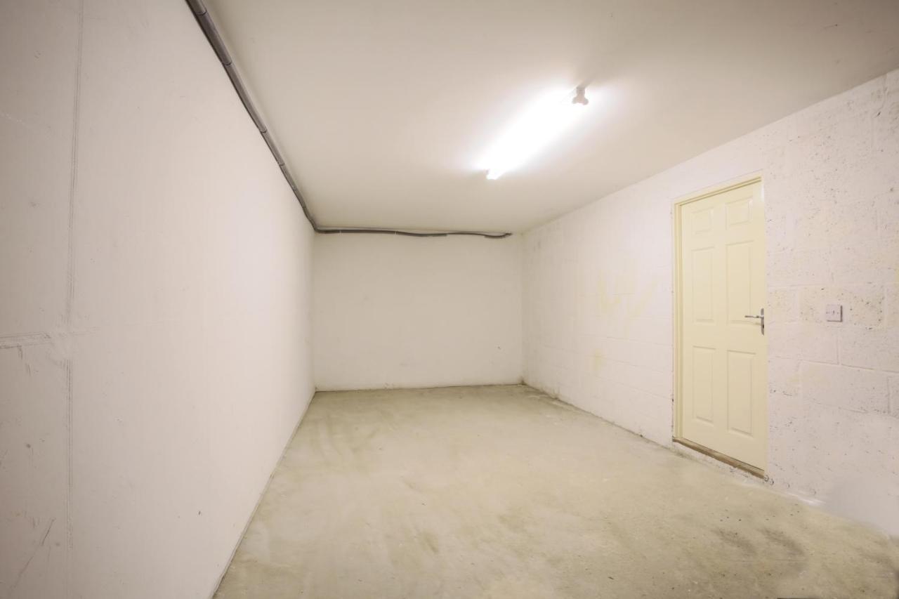 Vale House Apartment Northfleet Екстериор снимка